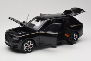 Rolls-Royce Cullinan Musta Gold Coachline & Shadow Wheels OEM 1:18 028-15A Metalli — kuva 2 / 8