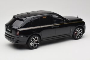 Rolls-Royce Cullinan Musta Gold Coachline & Shadow Wheels OEM 1:18 028-15A Metalli — kuva 3 / 8