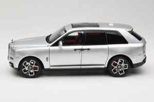 Rolls-Royce Cullinan Hopea Shadow Wheels -Vanteilla OEM 1:18 028-16A Metalli — kuva 4 / 8