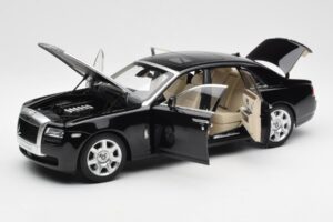 Rolls-Royce Ghost Musta & Hopea Kyosho 1:18 008802BKS2 Metalli — kuva 2 / 8