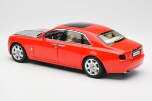 Rolls-Royce Ghost Punainen & Hopea Kyosho 1:18 008802RS Metalli — kuva 7 / 8