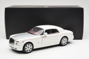 Rolls-Royce Phantom Coupe English Valkoinen Hopea Kyosho 1:18 08861EW Metalli — kuva 8 / 8