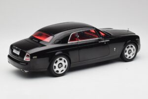 Rolls-Royce Phantom Coupe Diamond Musta Kyosho 1:18 08862DBK Metalli — kuva 3 / 8