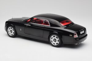 Rolls-Royce Phantom Coupe Diamond Musta Kyosho 1:18 08862DBK Metalli — kuva 7 / 8
