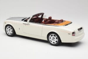Rolls-Royce Phantom Drophead Coupe English Valkoinen Kyosho 1:18 08871EW2 Metalli — kuva 9 / 10