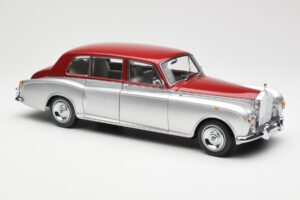 Rolls-Royce Phantom VI Hopea Punainen Kyosho 1:18 08905SR Metalli — kuva 6 / 8