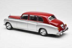 Rolls-Royce Phantom VI Hopea Punainen Kyosho 1:18 08905SR Metalli — kuva 7 / 8