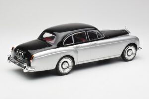Rolls-Royce Silver Cloud III Mulliner Hopea & Musta MCG 1:18 MCG18128 Metalli — kuva 2 / 6