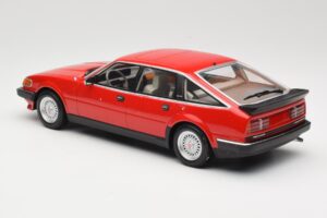 Rover Vitesse SD1 3.5 V8 Punainen Minichamps 1:18 107138401 Metalli — kuva 5 / 6