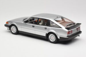 Rover Vitesse SD1 3.5 V8 Hopea Minichamps 1:18 107138402 Metalli — kuva 5 / 6