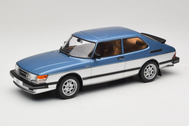 Saab 900 Turbo Blue Metallic MCG 1:18 MCG18261MCW Metalli