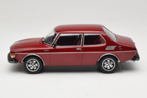 Saab 99 EMS Metallic Punainen MCG 1:18 MCG18441 Metalli — kuva 3 / 6