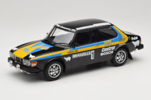 Saab 99 EMS #1 P. Eklund / B. Cederberg Rally Sweden 1977 MCG 1:18 MCG18825R Metalli