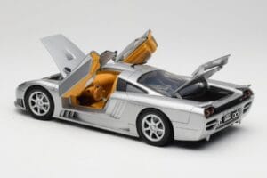 Saleen S7 Hopea Motormax 1:18 73117 Metalli — kuva 5 / 8