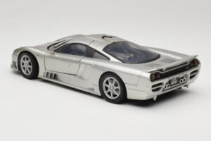 Saleen S7 Hopea Welly 1:18 23124646-M20 Metalli — kuva 7 / 8