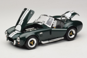 Shelby Cobra 427 S/C Tummanvihreä Valkoiset Raidat Road Signature 1:18 92058-P1 Metalli — kuva 2 / 8
