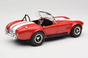 Shelby Cobra 427 S/C Guardsman Red ERTL 1:18 7369 Metalli — kuva 3 / 8