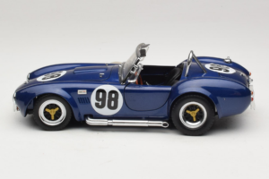 Shelby Cobra 427 S/C #98 Sininen Kyosho 1:18 8838 Metalli — kuva 4 / 8