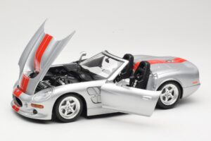 Shelby Series 1 Hopea Bburago 1:18 3323 Metalli — kuva 2 / 8