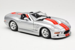 Shelby Series 1 Hopea Bburago 1:18 3323 Metalli — kuva 6 / 8