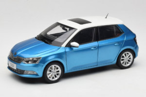 Skoda Fabia Mk3 Sininen OEM 1:18 ZSF000004BLA Metalli