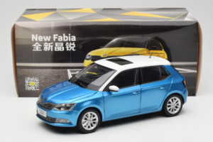 Skoda Fabia Mk3 Sininen OEM 1:18 ZSF000004BLA Metalli — kuva 8 / 8