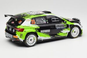 Skoda Fabia Rally2 #23 O. Solberg / E. Edmondson Rally Monte Carlo 2023 IXO 1:18 18RMC155A Metalli — kuva 2 / 6