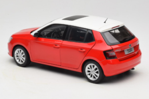 Skoda Fabia Mk3 Punainen OEM 1:18 ZSF00004ROT Metalli — kuva 7 / 8