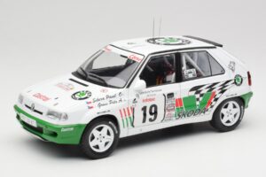 Skoda Felicia Kit Car #19 P. Sibera / P. Gross Tour de Corse 1995 IXO 1:18 18RMC149B Metalli