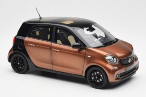 Smart Forfour W453 Musta Hazel Ruskea Norev 1:18 B66960299 Metalli — kuva 6 / 8
