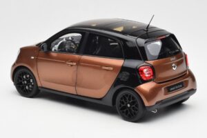 Smart Forfour W453 Musta Hazel Ruskea Norev 1:18 B66960299 Metalli — kuva 7 / 8