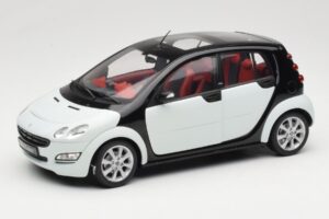 Smart Forfour Valkoinen Kyosho 1:18 0019141V001C01Q00 Metalli