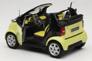 Smart Fortwo 450 Cabrio Keltainen Minichamps 1:18 0012889V001C49Q00 Metalli — kuva 5 / 8