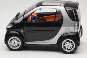 Smart Fortwo Musta Kyosho 1:18 0004830V000C08Q00 Metalli — kuva 4 / 8