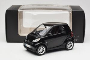 Smart Fortwo Coupe W451 Deep Musta Minichamps 1:18 Q0022563V001C02Q00 Metalli — kuva 8 / 8