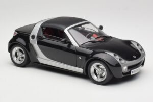 Smart Roadster Musta Bburago 1:18 34099-M1 Metalli — kuva 6 / 8
