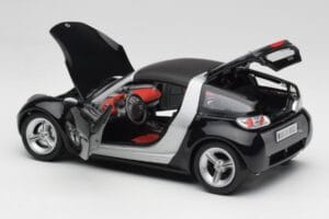 Smart Roadster Tummansininen Bburago 1:18 34917 Metalli — kuva 5 / 8