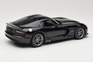 SRT Viper GTS Musta Maisto 1:18 31128 Metalli — kuva 3 / 8
