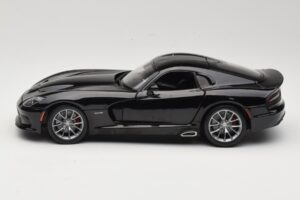 SRT Viper GTS Musta Maisto 1:18 31128 Metalli — kuva 4 / 8