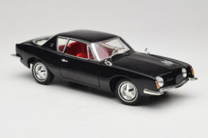 Studebaker Avanti Musta Signature Models 1:18 STUDEBAKER001 Metalli — kuva 6 / 8
