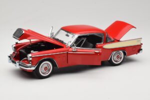 Studebaker Golden Hawk Apache Red Motor City 1:18 80009 Metalli — kuva 2 / 8