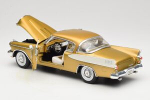 Studebaker Golden Hawk Anson 1:18 30384 Metalli — kuva 5 / 8