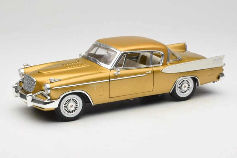 Studebaker Golden Hawk Anson 1:18 30384 Metalli