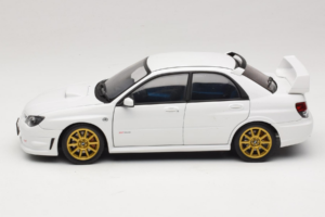 Subaru Impreza WRX STi GD Valkoinen AUTOart 1:18 78682 Metalli — kuva 4 / 8
