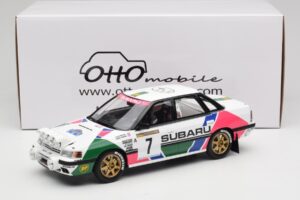 Subaru Legacy RS BC5 Group A #7 C. McRae / D. Ringer Rally Sweden 1992 Otto 1:18 OT1158 Hartsi — kuva 6 / 6
