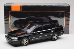 Subaru Legacy RS Musta IXO 1:18 18CMC131A Metalli — kuva 6 / 6