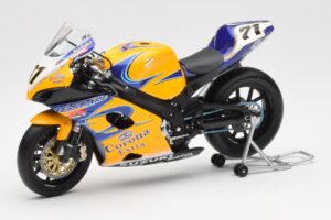 Suzuki GSX-R 1000 Team Alstare Corona Extra Y. Kagayama WSB 2005 Minichamps 1:12 122052271 Metalli — kuva 2 / 6