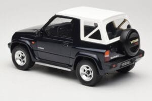 Suzuki Vitara Cabrio JLX Deep Blue Pearl Metallic Otto 1:18 OT492 Hartsi — kuva 5 / 6