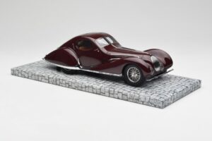 Talbot-Lago T150-C-SS Coupe Mullin Museum Minichamps 1:18 107117120 Metalli — kuva 4 / 6