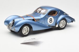 Talbot-Lago T150 C-SS #8 24 Hours of Le Mans 1939 CMC 1:18 M-167 Metalli